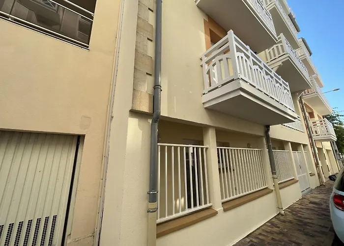 Confortable T3 Au Centre D'arcachon, Pres De La Plage, Pkg Securise, Wifi, A Pied - Fr-1-374-192 * Arcachon